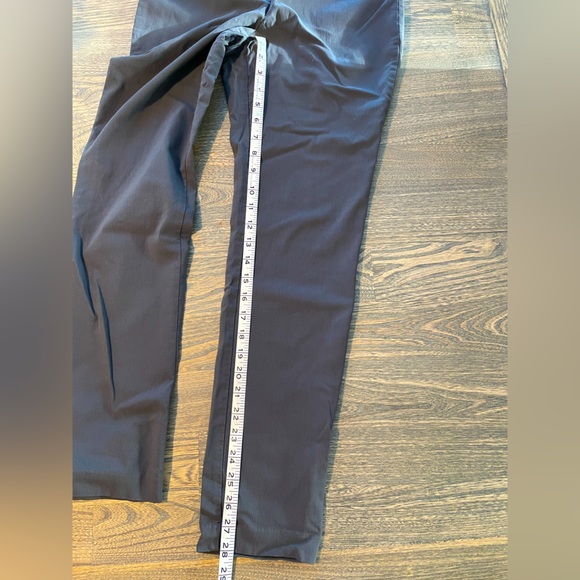 Van Heusen Pull-on Dress Pants - Picture 5 of 6